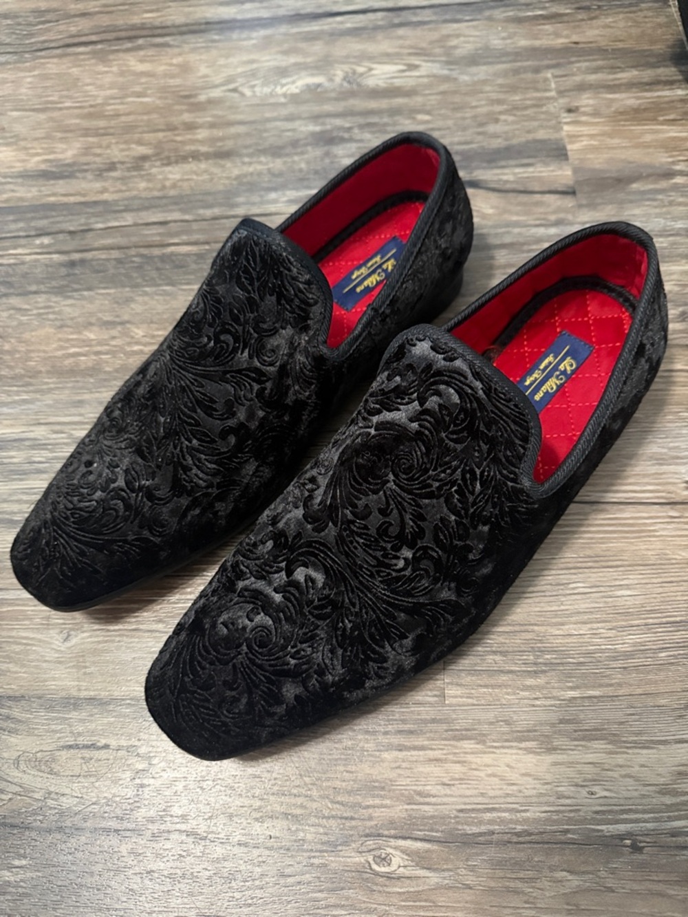 La Milano | Mens Broderick II Black Velvet Red Bottom Dress Shoe size 10.5